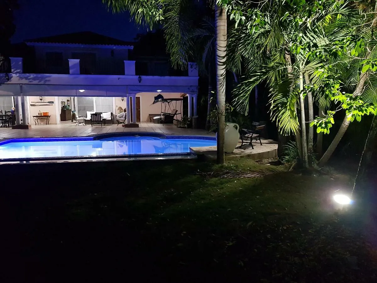 Villa M-6 Metro Country Club Juan Dolio