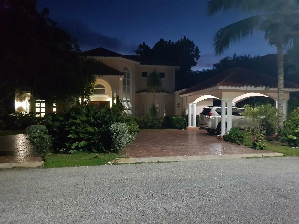 Villa M-6 Metro Country Club Juan Dolio